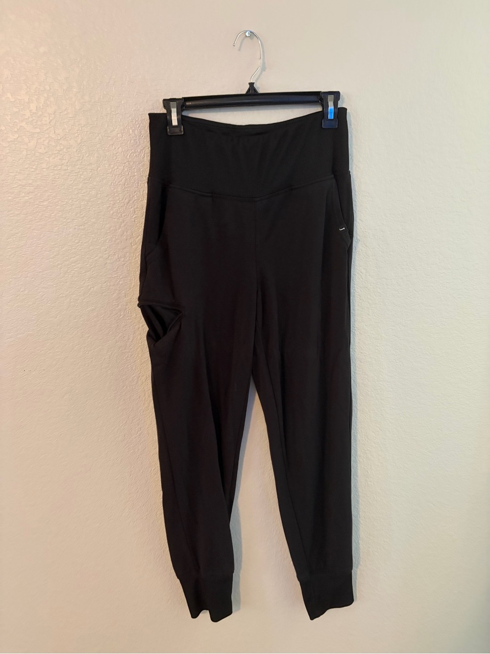 Jaanuu Black Women's Active Jogger Scrub Pants